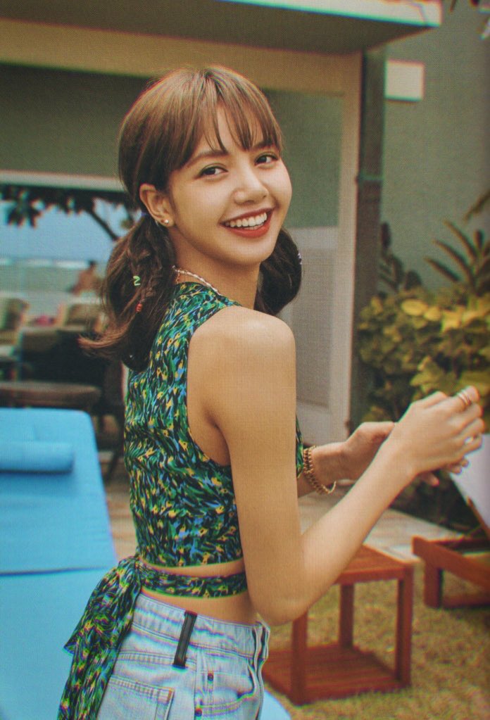 twblinkt's tweet photo. ily 🤧 https://t.co/ETXR1QgXn9