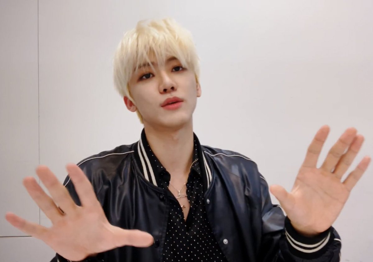 แจมินตอนบอกว่าไม่ต้องห่วงจีซองนะ มีแจมินอยู่ เป็นคนเลี้ยงจีซองมาเอง ไม่ต้องห่วงนะ แล้วก็ทำท่าแบบไม่! แงงง น่ารักอ่ะ คลั่งรักน้องไปมากจริงๆ🥺🤍