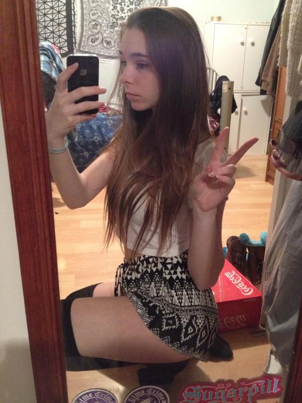 EllieIsNSFW's tweet photo. FREE NUDE for every RETWEET and FOLLOW!
Comment "done" down below so I can send you a DM!
DM me for prices on all my content!
#sellingnudes #buyingudes #findom #premiumsnap #premiumsnapchat #snapchat #dropbox #cumslut #dickrate #facetime #teenslut #blowjob #analsex #sugarbabe https://t.co/mYUF0fZPCk
