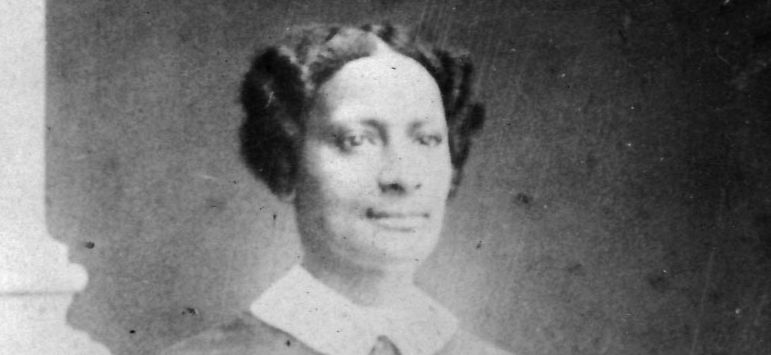 MassHumanities's tweet photo. Read about Sarah Remond, an abolitionist who challenged norms by becoming a woman on the speaker circuit, advocating for an end to slavery & addressing the sexual exploitation of Black women. https://t.co/YVohEXTIE5 #MHTheVote #suffrage2020 #votesforwomen #19thAmendment https://t.co/KGmj8nIr1P