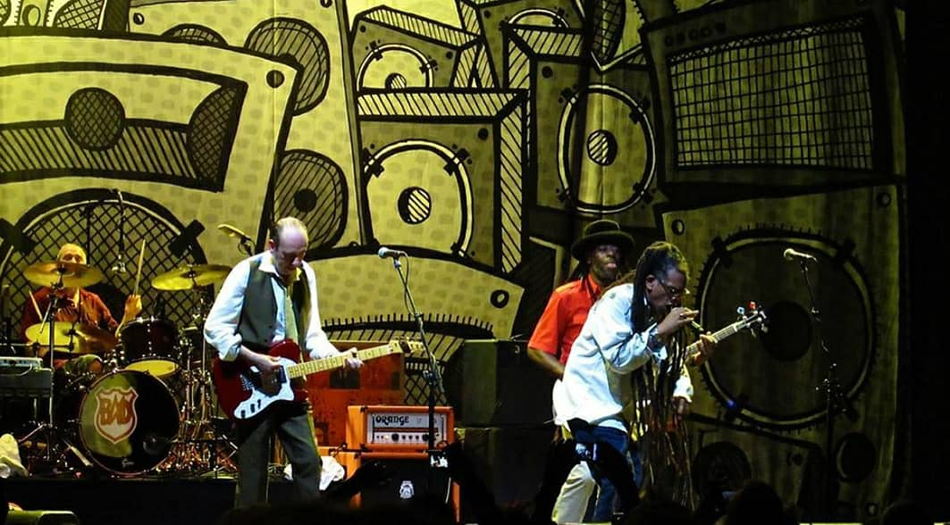 jnafr's tweet photo. #Repost @sandinistaaaa
• • • • • •
Big Audio Dynamite at Club Nokia, August 2011
•
📷 Michael Ivankay
•
#bigaudiodynamite #mickjones #donletts #leowilliams #gregroberts #dandonovan https://t.co/ACaog1mSz0