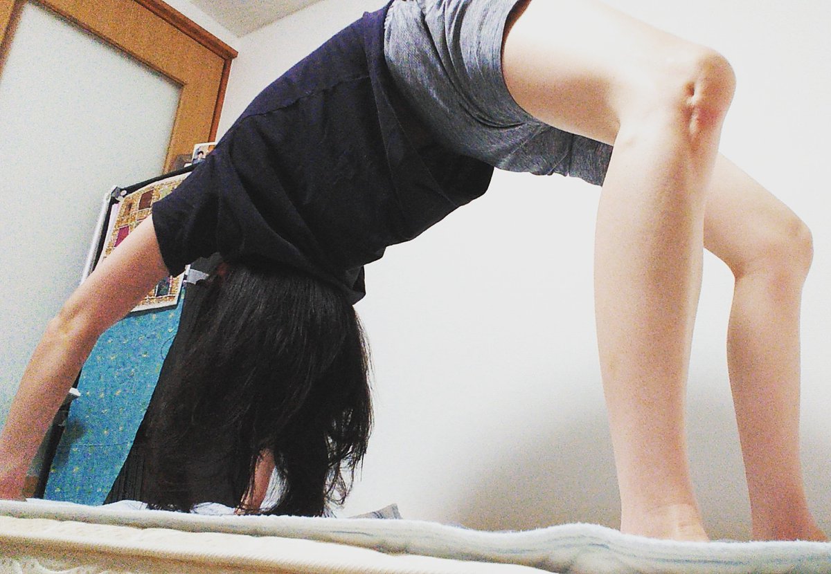 背中ストレッチ