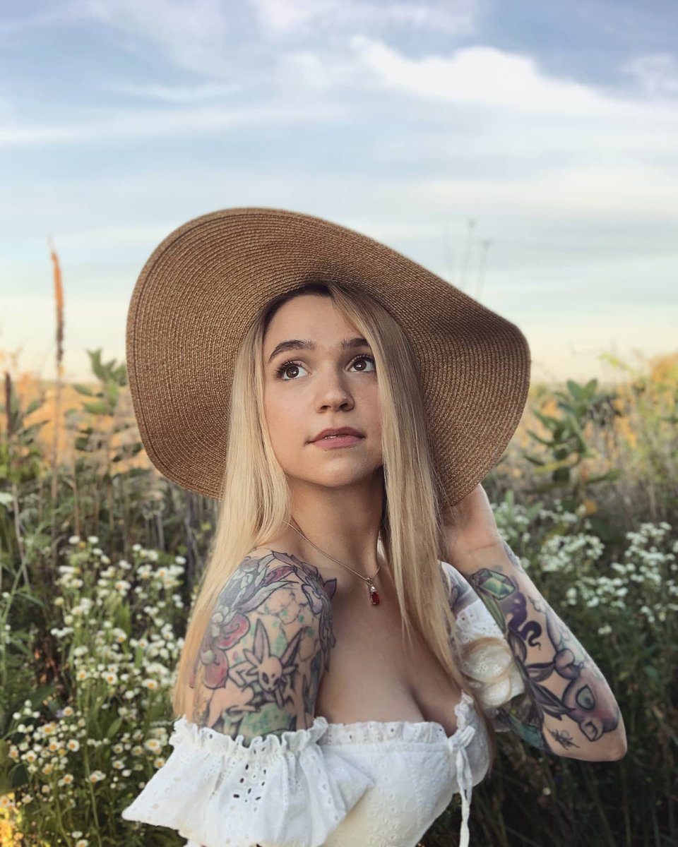 TattoosByLauraMarie tweet media