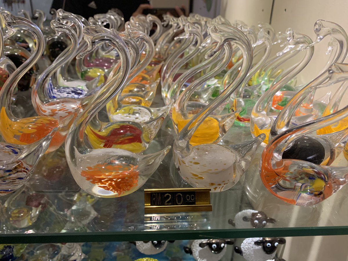 PdudIdaus's tweet photo. Ada macam2 lagi jenis crystal,boleh search Faizy Crystal Langkawi dekat google🔥✨Support local brand💖 https://t.co/ZpEUDjFcFA