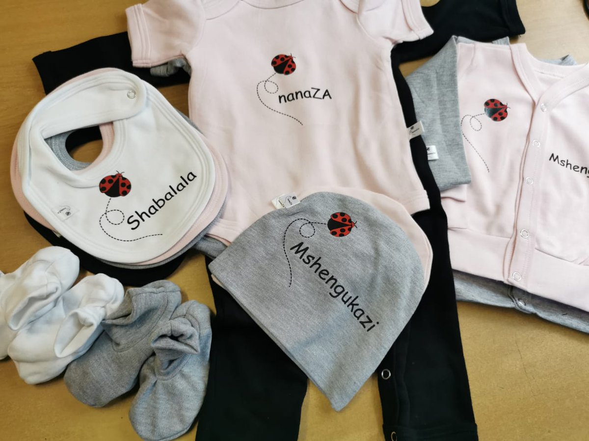 ApparelPrintZA's tweet photo. Heat transfer printed logos and personalization for your brand onto baby wear

Contact us : +27 82 904 1190
Email : shop@gr8gifts.co.za
https://t.co/tjHomLSihu

#tshirts #hoodies #printshop #vinylstickers #logo 
#print #shirts #custom #screenprinting #design #graphicdesign #heat https://t.co/CrTNkplW8i