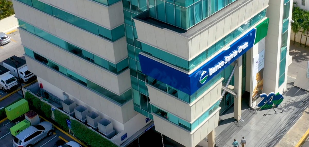 #Infórmate | Fitch Ratings ratifica la calificación A-(dom) a <a href="/BSC_RD/">Banco Santa Cruz RD</a>: argentarium.com/veedor/noticia…