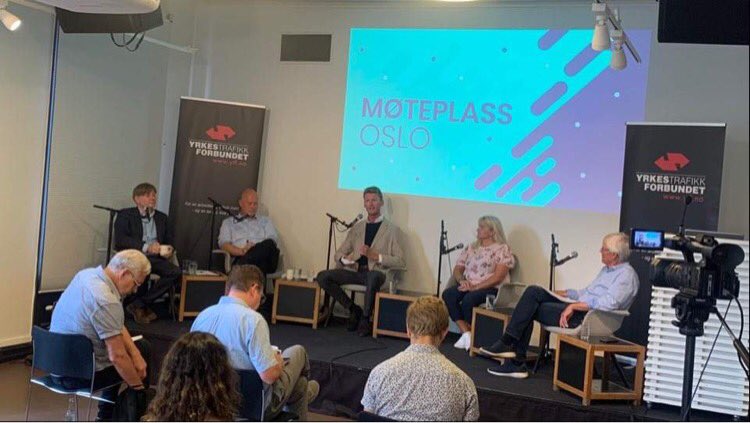 Digitalisering gir mye data om ansatte, men hvor setter vi grensen? Hvor stor grad av overvåking bør tillates på arbeidsplassen?, spør <a href="/YTF_Norge/">YTF</a> på Møteplass Oslo. Panelet som svarer består av: <a href="/NhoTransport/">NHO Transport</a> , <a href="/TideAsa/">Tide Buss</a> , <a href="/PostNordNorgeAS/">PostNord Norge</a> og YTF 🚌🚚🚘