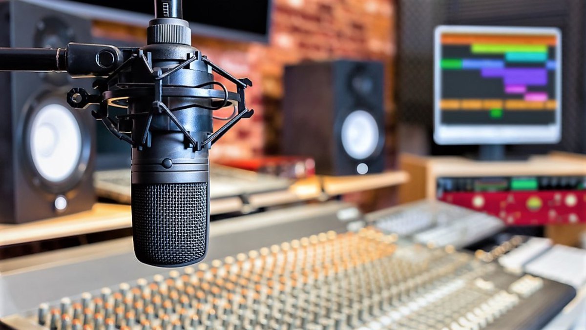 bit.ly/30STu4E Click on this article to see the future of technology and education post-Covid 19. At CyberPatient, we're trying to be part of that future!