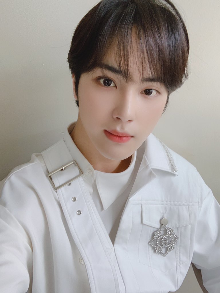 THE BOYZ (더보이즈) tweet media