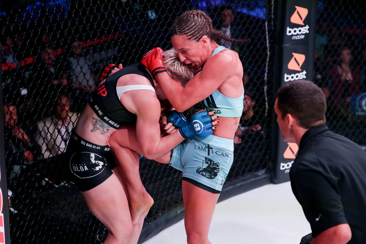 BellatorMMA's tweet photo. Former featherweight champ @JuliaBudd has been handing out TKOs for the last 9️⃣+ years.

She faces @JessyMiele on August 2️⃣1️⃣st in the #Bellator244 co-main event. https://t.co/63IuB7GiTP
