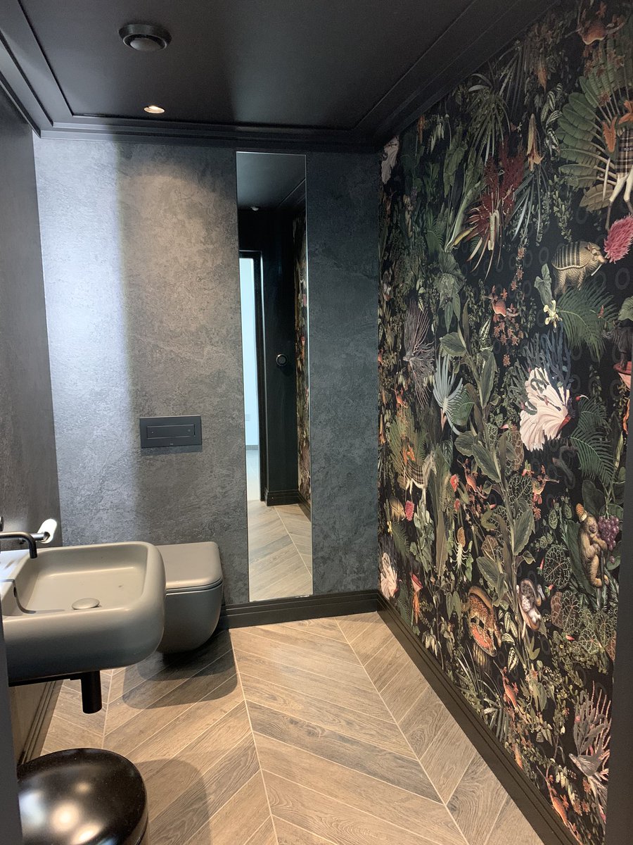 DBKitchens's tweet photo. Just finished decorating out showroom bathrooms with this amazing #arte #wallpaper #downstairsloo #interiordesign #interiordecor #interiordecorating #wallcovering 🦩🌱🐅🦒🦚🦜🦑🦥 https://t.co/mgfEGuR7MI