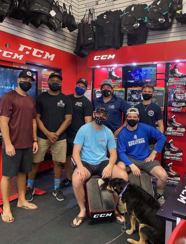 bigcitymarv's tweet photo. Happy birthday ⁦@BTMhockey⁩ thanks for everything you do for all of us #growthegame #growtheframe #weareAZhockey #mullet https://t.co/PW8QO7VLyi