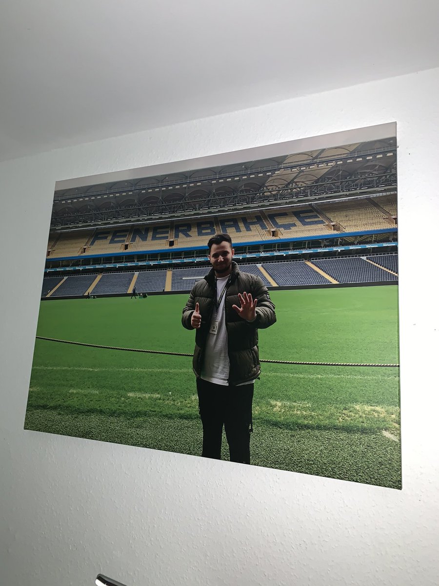 Fenerbαhçe'nin büyüklüğü ne şαmpiyonluk büyüklüğü ne de kupα büyüklüğüdür… Onun büyüklüğü bαşkα bir büyüklüktür; işte αdı konmαz… #SevgiLimitTanimaz <a href="/Fenerbahce/">Fenerbahçe SK</a>