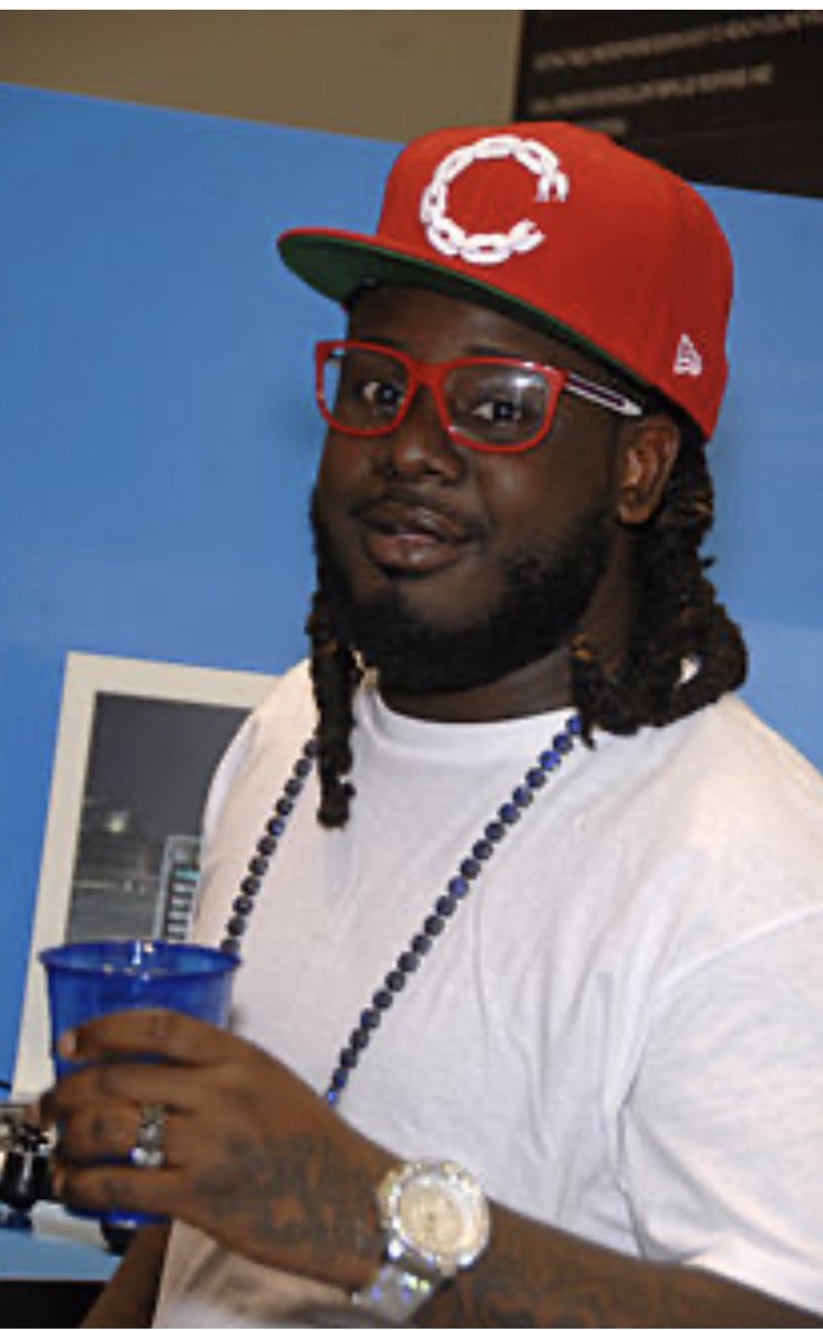 The T in T- Pain stands for Tolulope because this is clearly a Yoruba man. Also why is he lowkey Wande Coal’s twin?