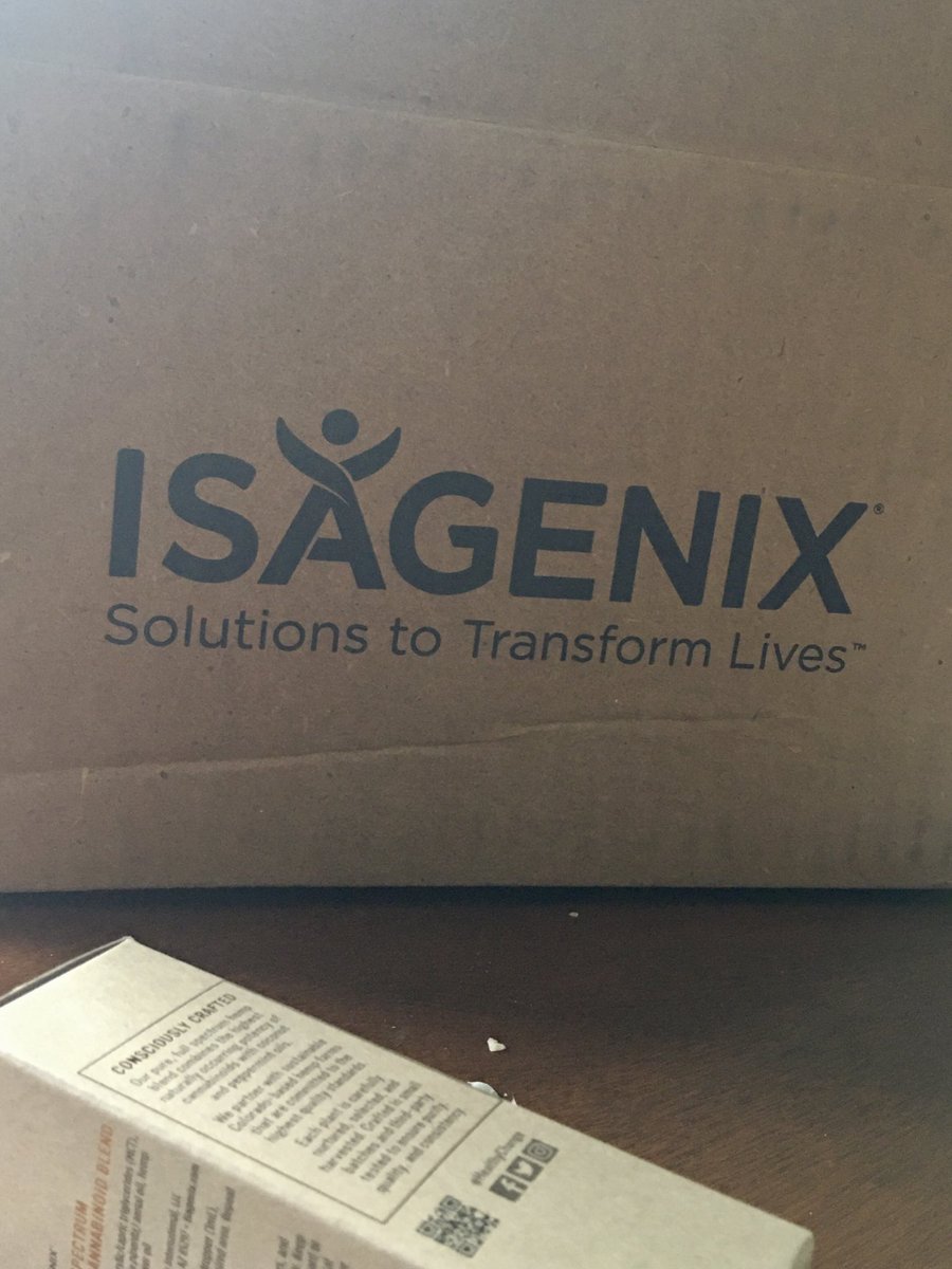 Love seeing this box come to the door! #HealthyChange ⁦<a href="/isagenix/">Isagenix®</a>⁩ #Moringa #Supermix #CBD #byebyepain