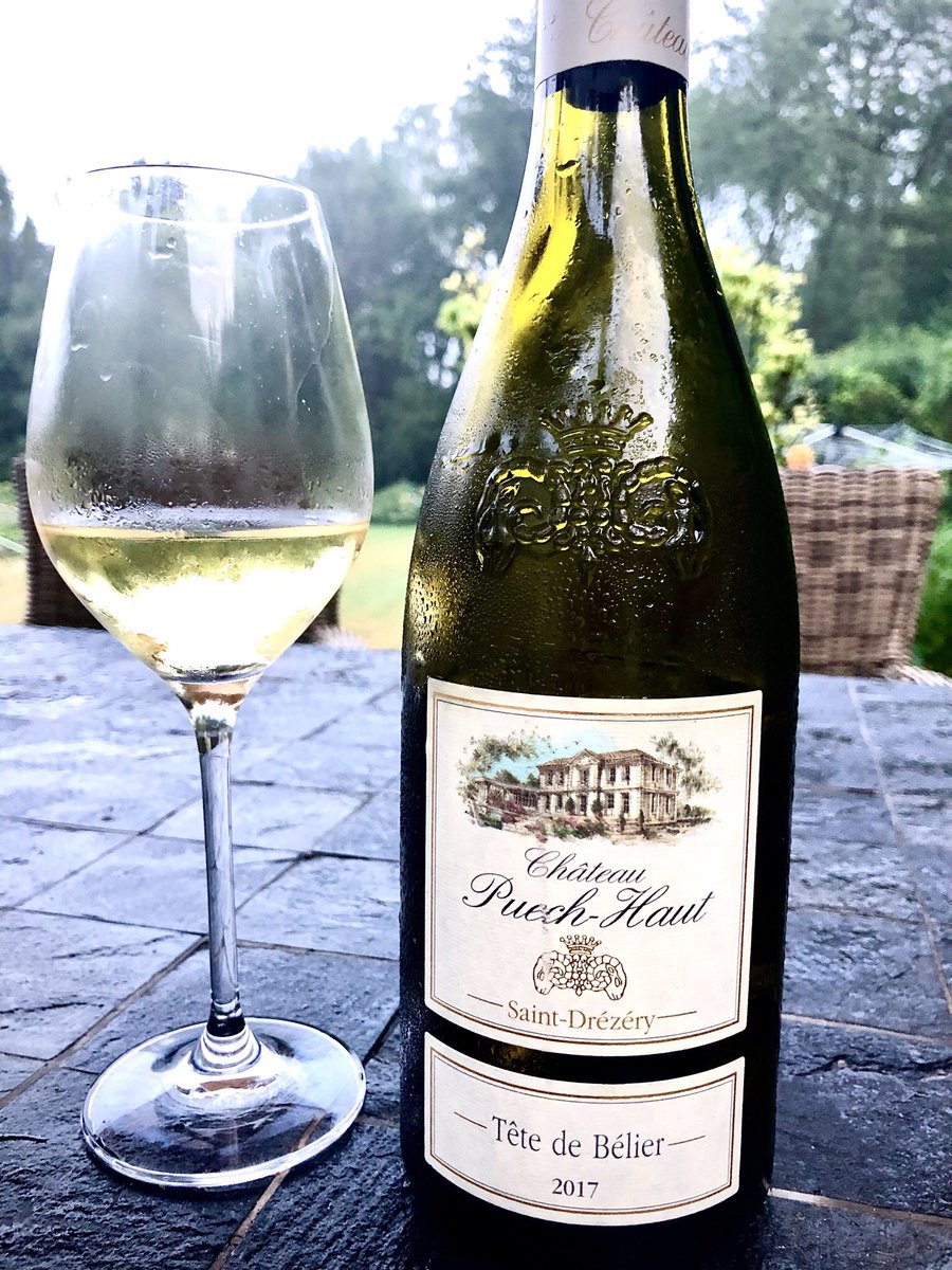 JeremyWaud's tweet photo. Fantastic pithy #citrus notes of lime and lemon with honey soft oak &amp; melon tones long finish 90 Pts😀 @WaudWines need to restock this fab wine @vivino #puech-Haut @LanguedocWines #chardonnay @urbanwinegeek @winewankers @alawine @LizGabayMW @M__Allegrini @wtp1962 https://t.co/UcgZ7dA7fd