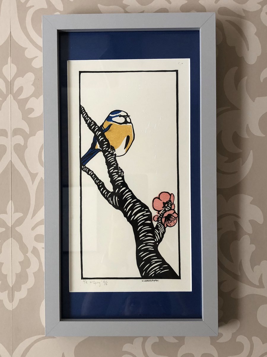 JaPenn56's tweet photo. Over the moon with the latest addition to my blue wall. This gorgeous *Fat Tit on a Stick was a gift from my girl when I was sad. It makes me happy to have it on my wall.
Check out the talented https://t.co/6pZxMMryMv 
Etsy shop here: https://t.co/6aQ2z2Z66N
*’Tit in Spring’ https://t.co/pfJeGciymJ