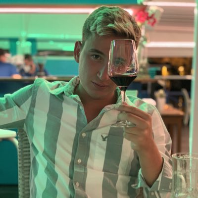 aquesada11's tweet photo. #NuevaFotoDePerfil https://t.co/xbfNAkIIMD