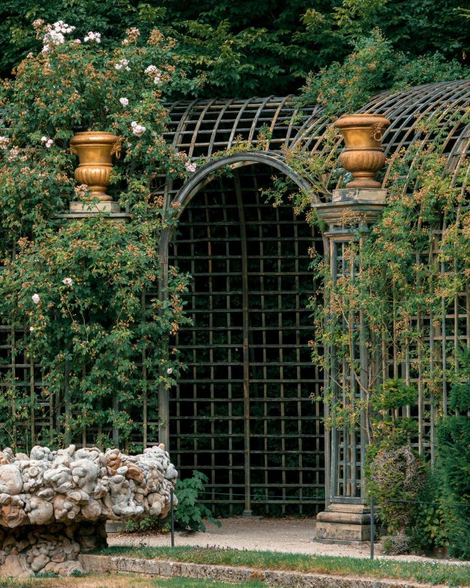 RonGS_'s tweet image. Versailles 🏰☀️