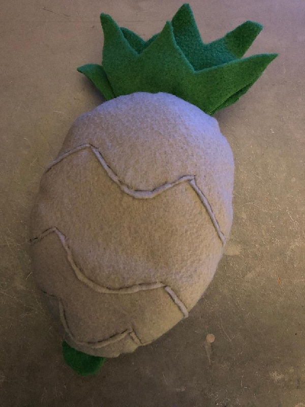 RoxychanCrafts's tweet photo. #Pokemon #PokemonGo #SilverPinapBerry #Plush gift for @Pelagic_Prince
made of felt and fleece
want one of your own or of something different feel free to message me or go to my etsy (https://t.co/4R78pg8StM) https://t.co/RxKK6pVFuo