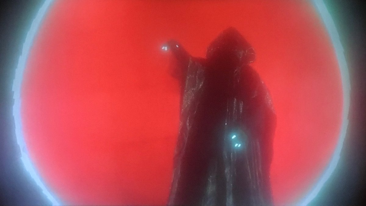 Old-school optical fx. Unconvincing but cool matte paintings. Hoodied wizards. Witchy soothsayers. A Spock-like elf. Disco-influenced scoring. Jobbing Brit character actors. An unhinged Jack Palance. The low-budget sword&sorcery of HAWK THE SLAYER (1980) was just what I needed.