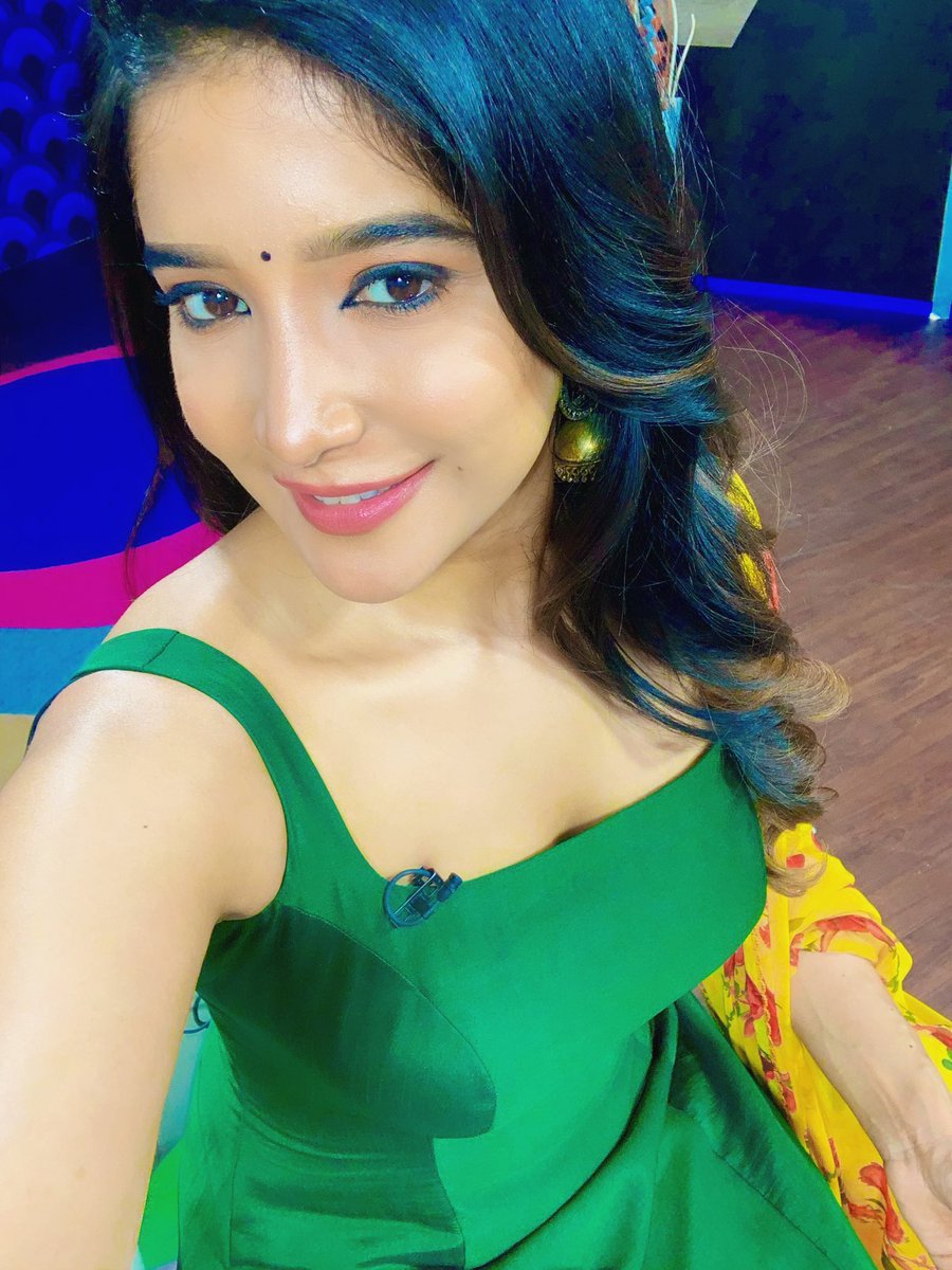 ssakshiagarwal's tweet photo. 🥰🥰🥰 https://t.co/KIcFWdWZ9v
