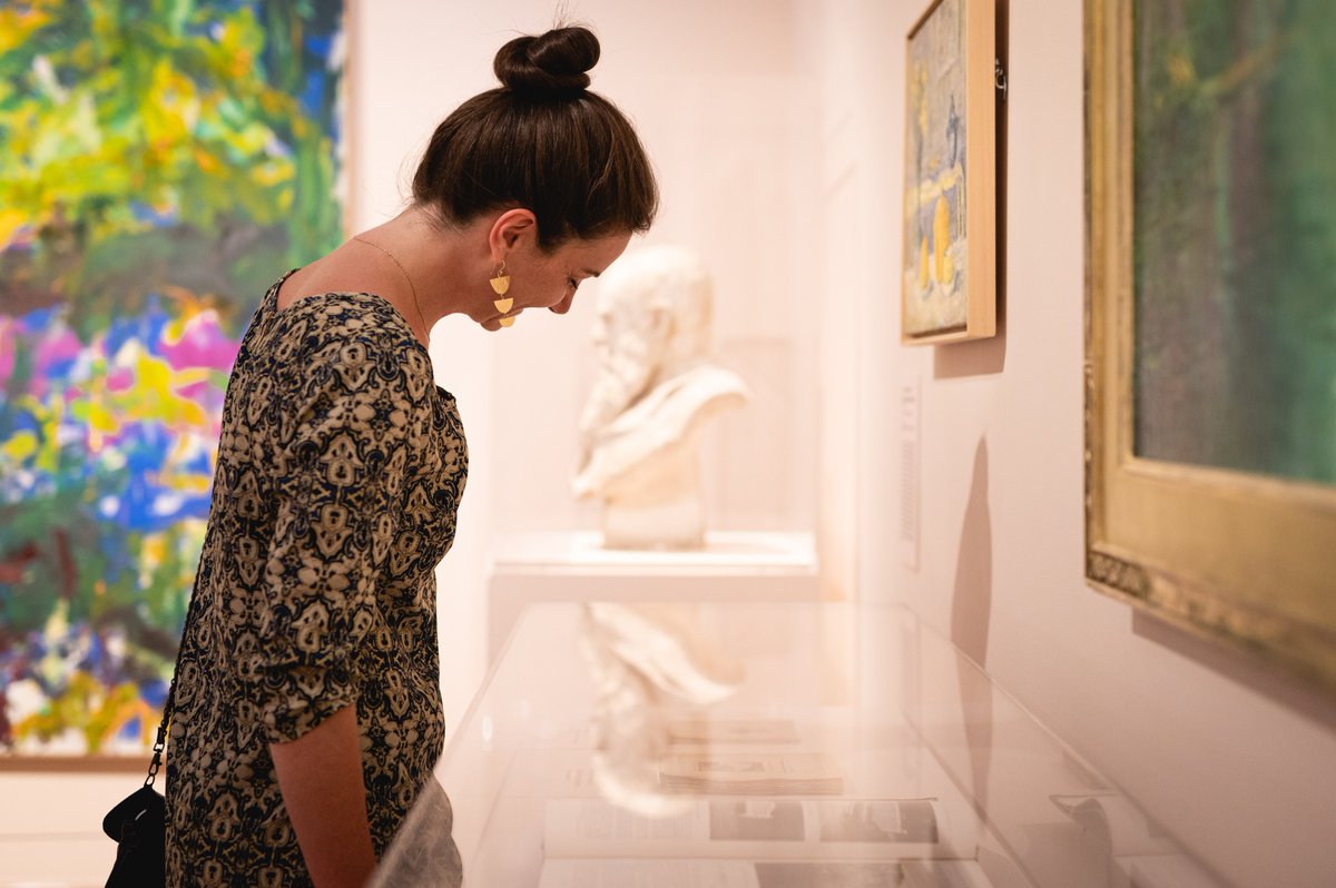 MuseeGiverny's tweet photo. Le @MuseeGiverny sera ouvert demain, samedi 15 août, de 10h à 18h. Profitez-en pour visiter notre #exposition #RefletsDUneCollection !
#15août #Assomption #férié #jourférié
N’oubliez pas de venir masqués ! 😉😷
© Aurélien Papa https://t.co/bR0tyiU3GJ