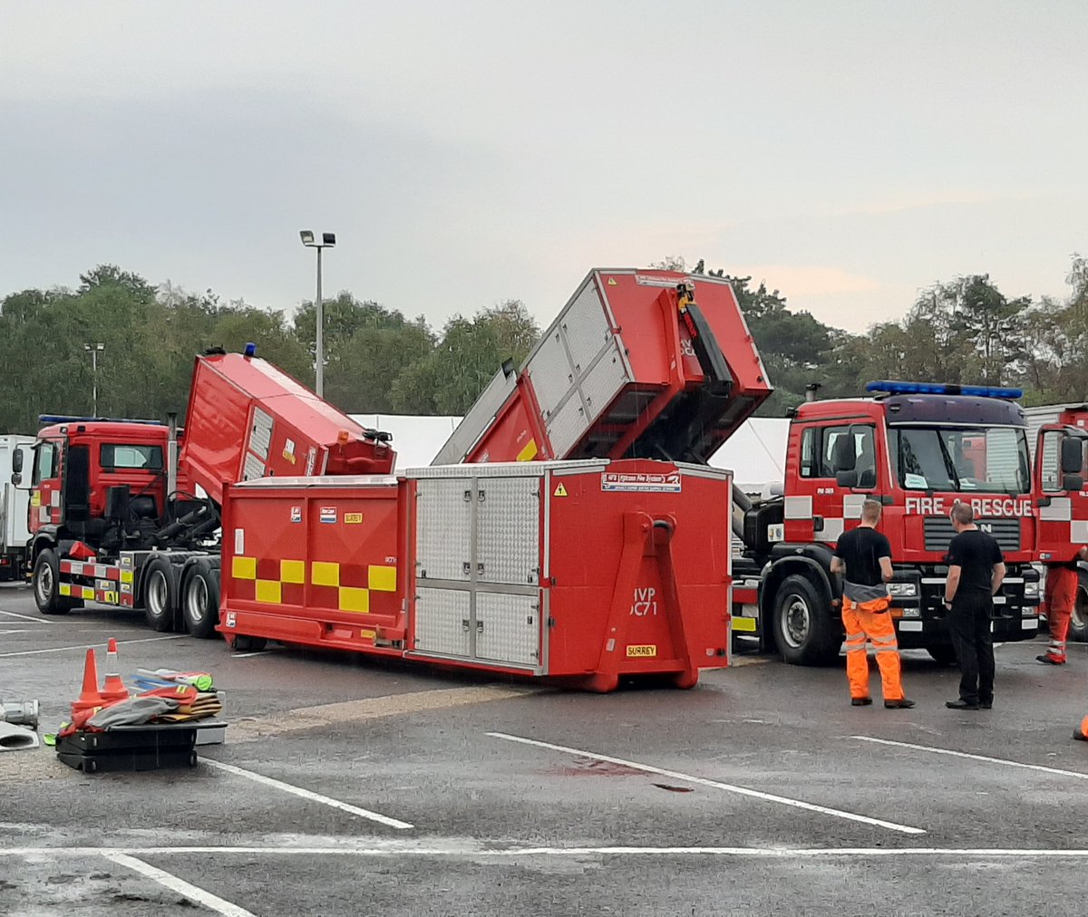 C&C Capability Team (@candccapability) on Twitter photo Nearly there!!!! Huge thank you to all the teams deployed to <a href="/SurreyFRS/">Surrey Fire & Rescue Service</a>. Great teamwork and multi-agency working. #jesip Nearly there!!!! Huge thank you to all the teams deployed to <a href="/SurreyFRS/">Surrey Fire & Rescue Service</a>. Great teamwork and multi-agency working. #jesip