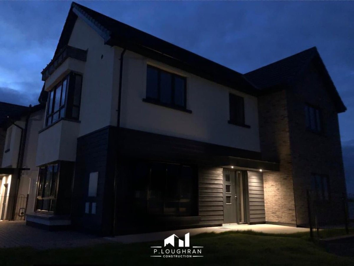 PLoughranConst's tweet photo. Beautiful images from our Spring View development taken on Sunday evening. These homes are just as stunning by night, as they are by day. Another week closer to completion. #constructionireland #buildingireland #housingireland #buildingcontractorireland #architectureireland https://t.co/1PbkVy3BJX