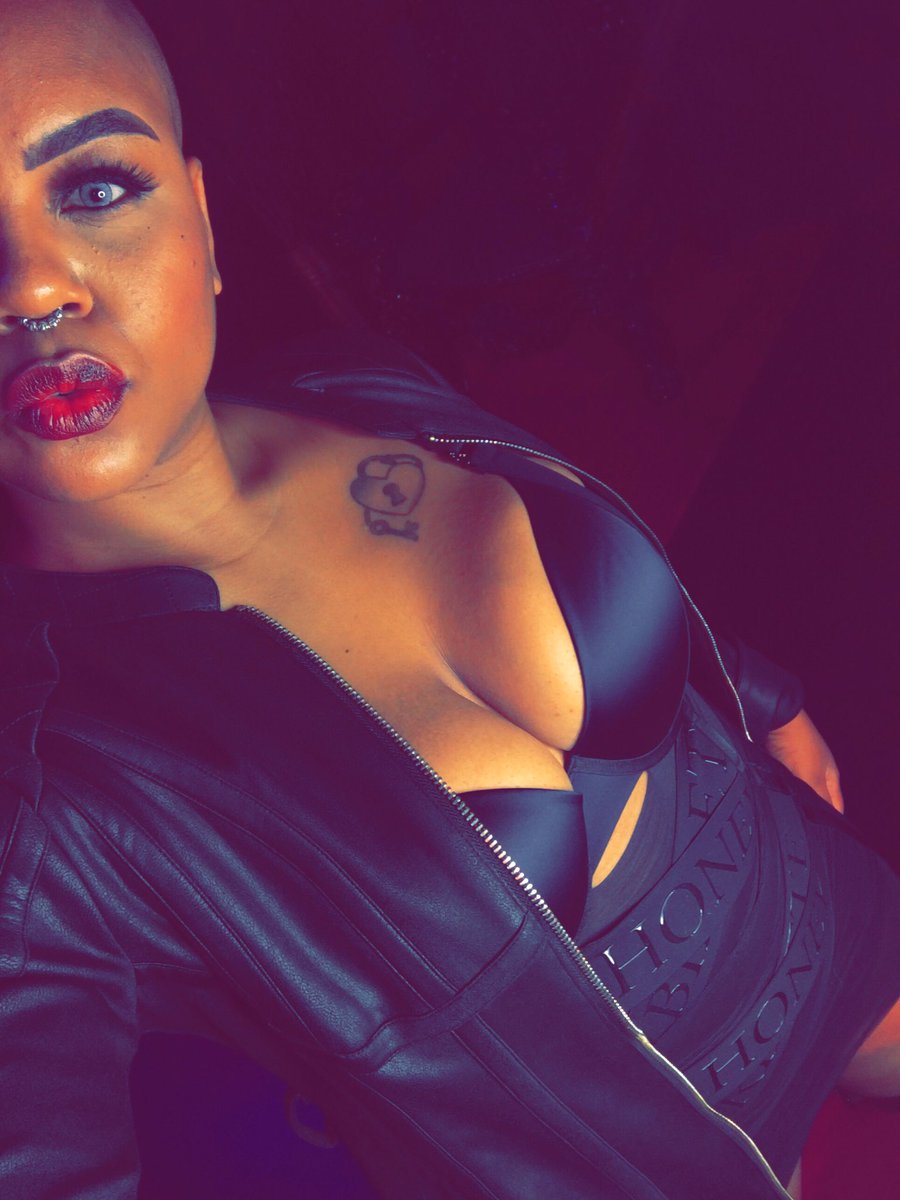 AmourMadam's tweet photo. I’m really loving being back at ‘work’ and in a dungeon.. 

August has filled up fast, don’t miss your opportunity to serve me..

Email me respectfully to enquire 
callmeamourx@gmail.com

https://t.co/WtLYC4Tr4r https://t.co/kJScKKmuyR