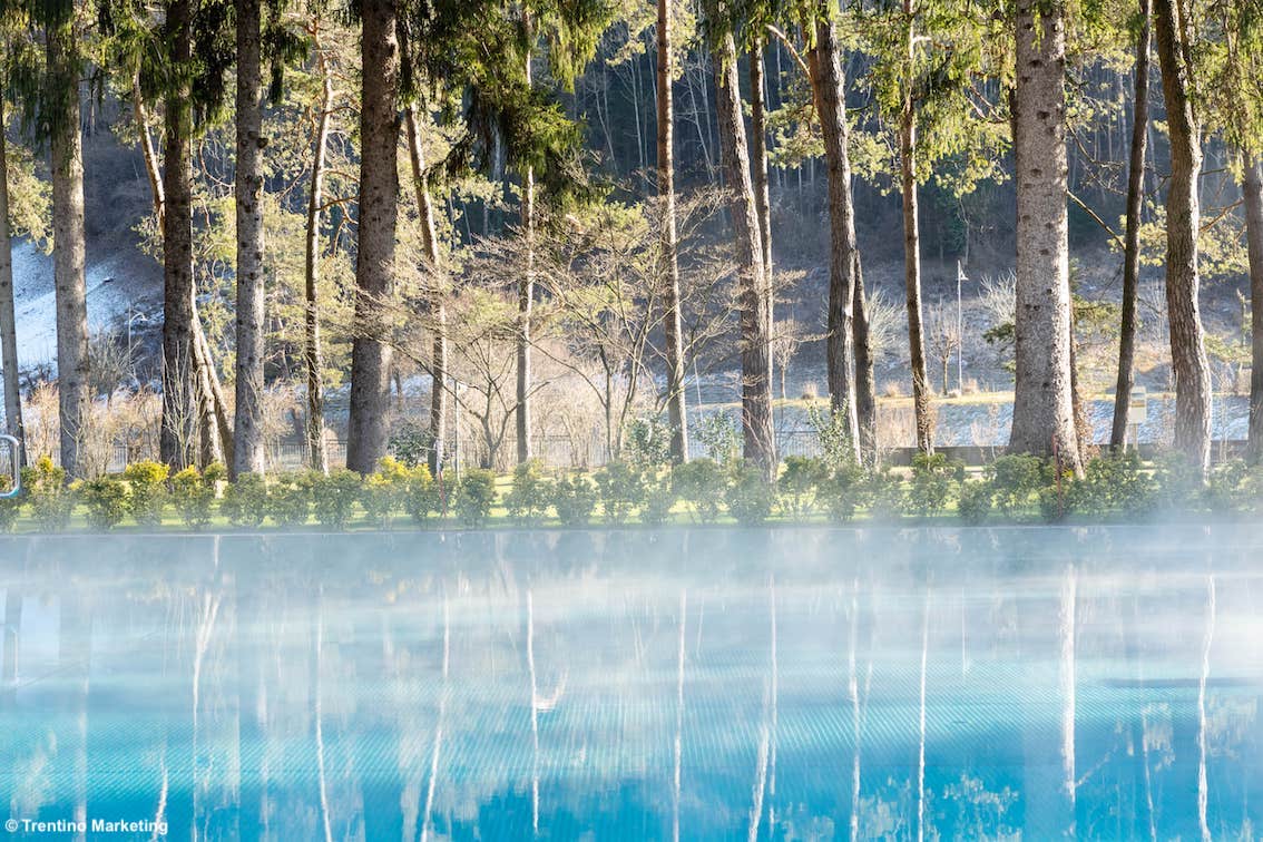 TurismoItaliaNw's tweet photo. BENESSERE | Terme in Trentino tra acque e natural wellness: le tentazioni di Comano, Caderzone, Peio, Rabbi, Levico e Pozza di Fassa
Leggi la notizia https://t.co/7KYculA37m
#terme #Trentino #Comano #Caderzone #Peio #Rabbi #Levico #Pozzadifassa @visitacomano #EstateItaliana https://t.co/z4J702BRbN