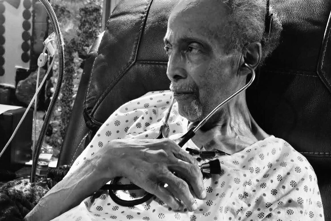 FullMantisMovie's tweet photo. Milford Graves listening to his heart. Aug 2020 South Jamaica Queens 📷@jakemessmeg https://t.co/Dc5gDjuGYV