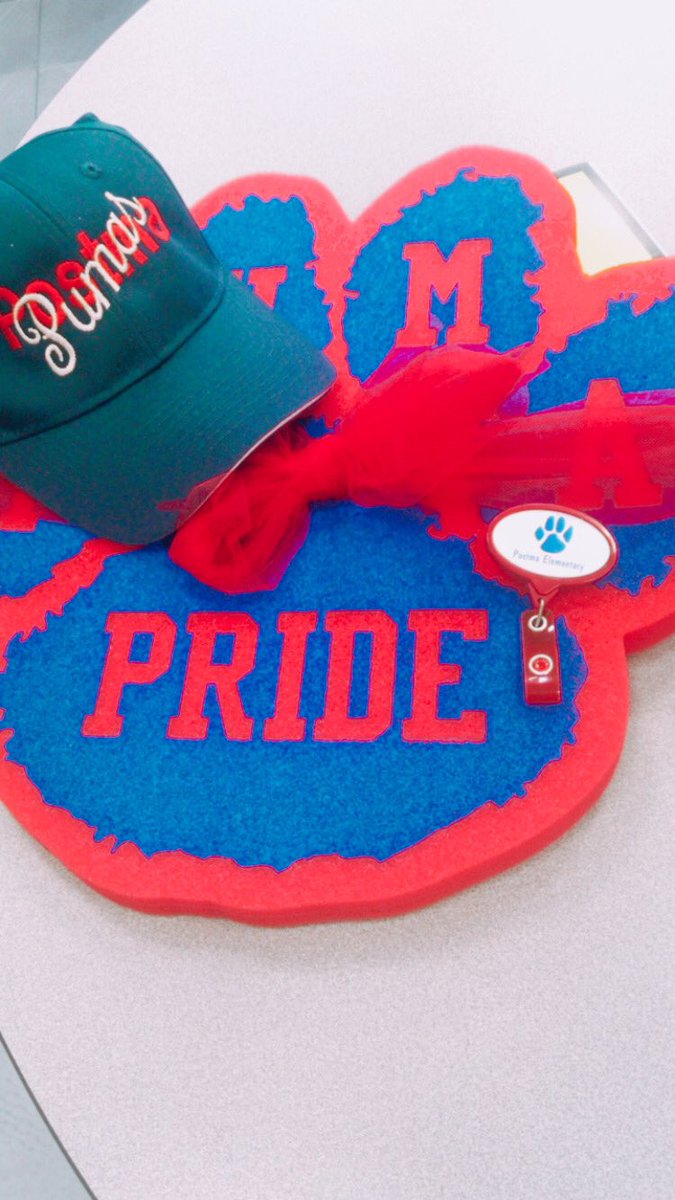 oconnorcfisd's tweet photo. I am so excited to start my journey as a Postma Puma! The positivity is radiating here! 🥰 Mask on, Game on!! https://t.co/e2fIP0E8uC