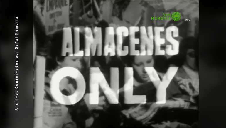 SenalMemoria's tweet photo. #DatoDeMemoria 🤔La primera tienda de #AlmacenesOnly abrió en Chapinero.
Un 🎞️archivo fílmico de los años 70, nos muestra un comercial donde se promocionan algunas de las marcas que vende el almacén. 👖👗🧦 https://t.co/lnP8bUqKex https://t.co/CA7qplR0HE