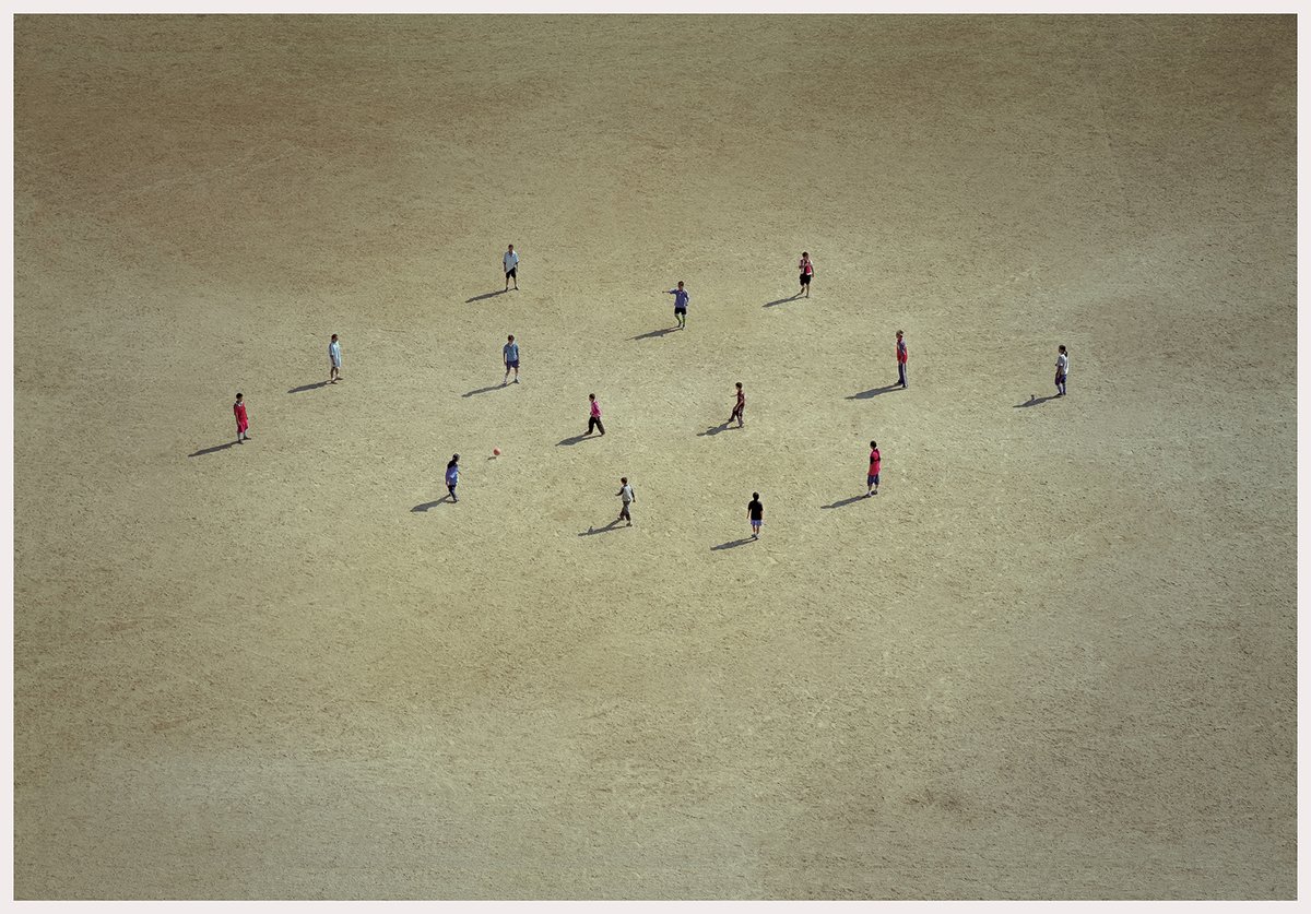 WhitworthArt's tweet photo. 'The Darjeeling Football Society - Daniel Morrell'. 
xA football team trains in the hills of Darjeeling, India. 
twitter: @dan_ourus 

Join Ardwick Creative Network’s virtual exhibition at 7pm 

 https://t.co/7jlcP7GOtn https://t.co/Xt3EnfAn5f