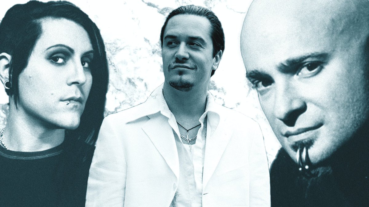 KerrangMagazine's tweet image. 11 bands who prove superstardom doesn’t happen overnight. kerrang.com/features/11-ba…