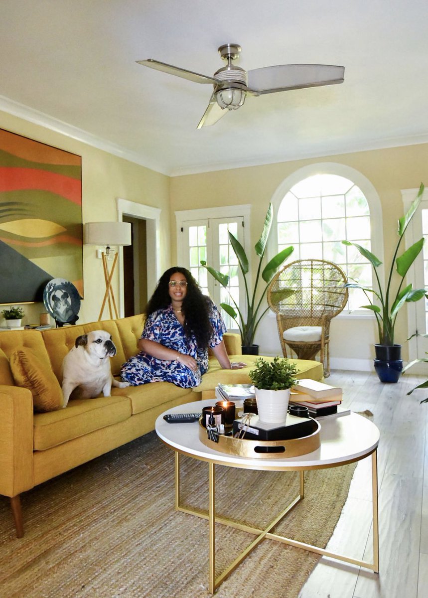 JasmynBeKnowing's tweet image. I’ve spent a lot of time during quarantine making my apartment a home. That’s why I’m so joyful that @AptTherapy chose to do a full feature on my bad bitch headquarters 😝

Hit the link below to read the full spread 

📸: @_KaiByrd

apartmenttherapy.com/jasmyn-lawson-…