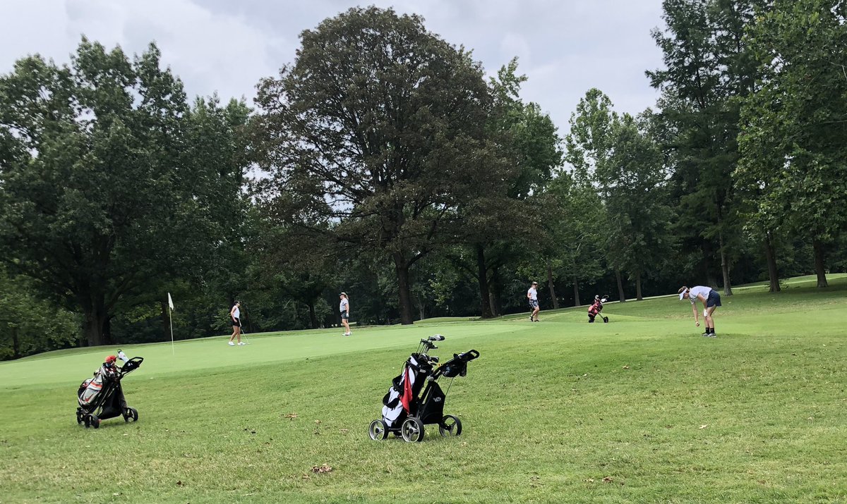So happy to be back on the course with these young ladies! #goredbirds