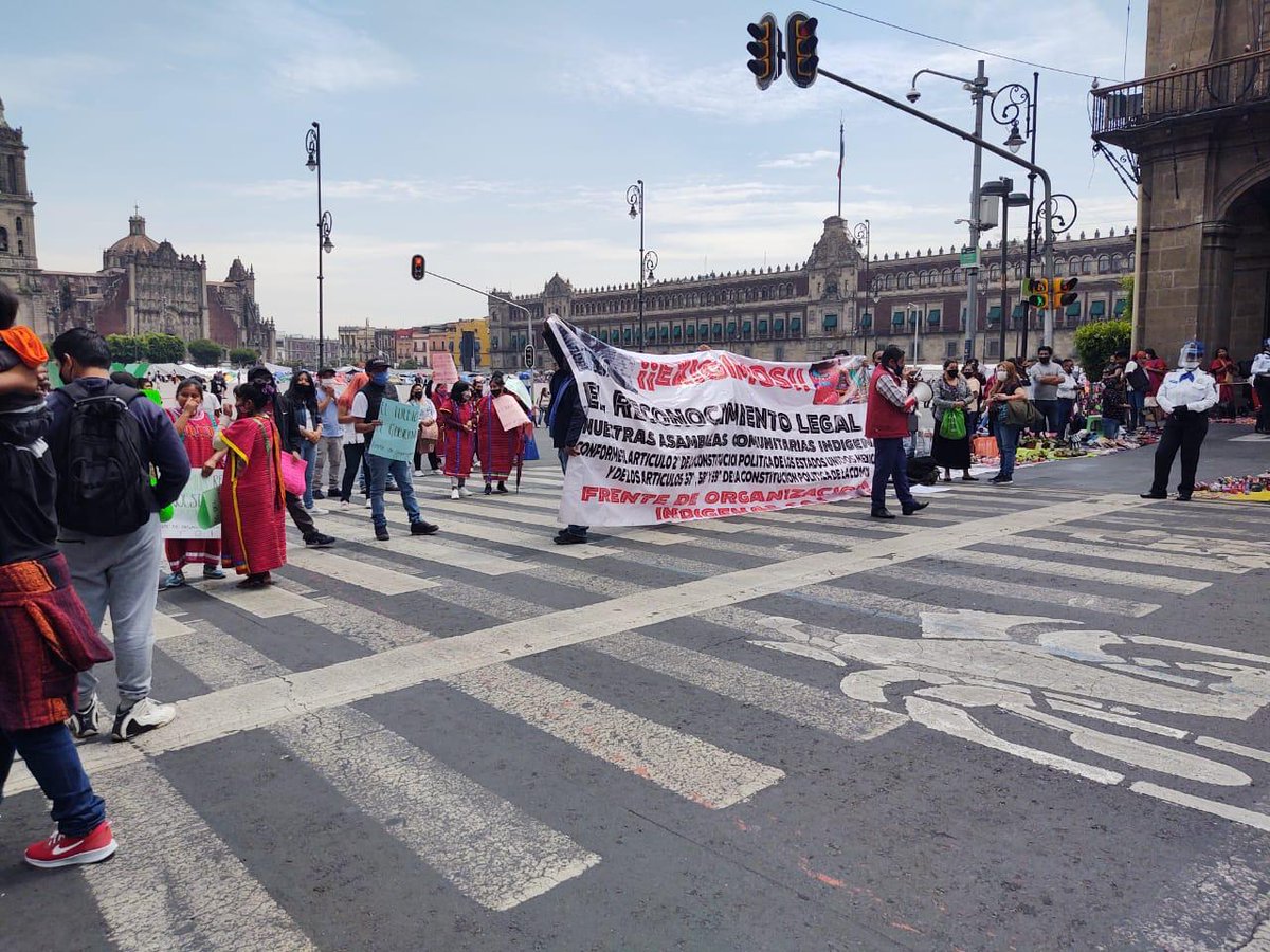 VidalRamirezGa2's tweet photo. Exigimos enérgicamente al INVI la entrega de las viviendas a los compañeros indígenas de Galeana 169, Rodrigo Chavez no cumple. https://t.co/3m2Fefjk3q