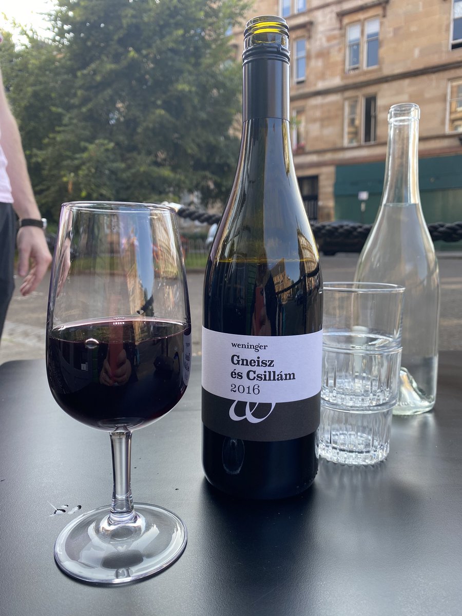 laurasuth's tweet photo. At @BarBrett1 for a #PRPals catch up. This lovely red (Austrian) was recommended and it’s 😋 https://t.co/eXooKmJ3Za
