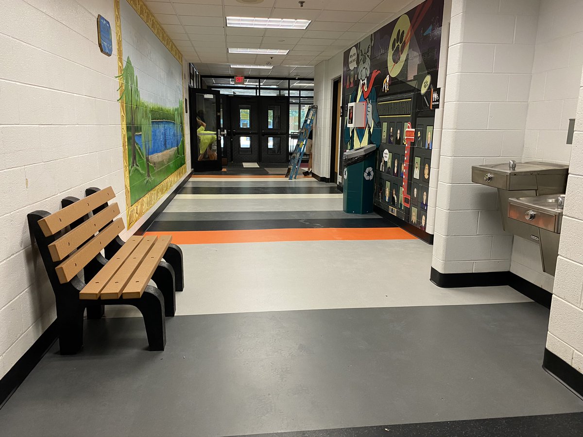 T2Designs's tweet image. Updated #behindthescenes photos of Brighton Area Schools flooring mock ups 🧡

#t2designs #commercialinteriordesign