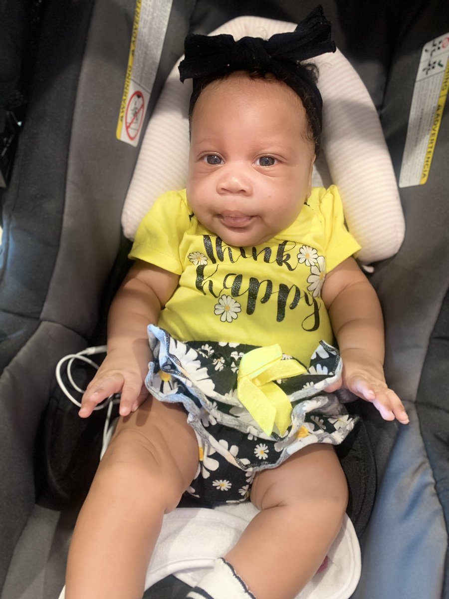 Mesha_Lyvette's tweet image. My Widdle Sunshine 💗