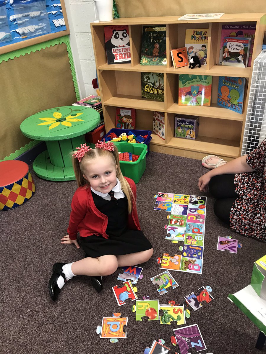 MrsMcLarenHPS's tweet photo. Great first day 🥰@HallglenP12020 https://t.co/7jjGrzYC8T