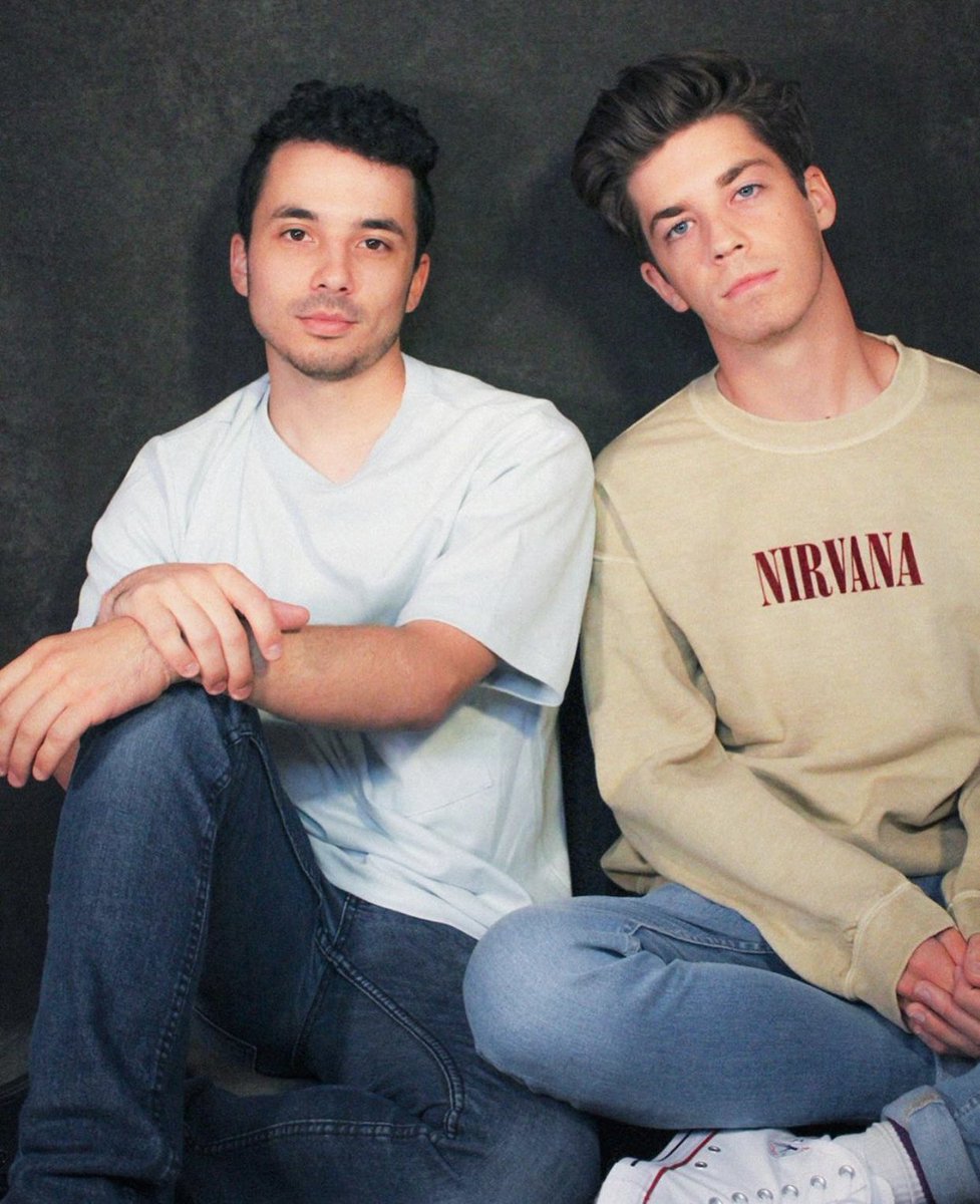 Sophie Gomez (@smgviews_) on Twitter photo Here we go again, intevriew with new up and coming band @flwersband happening tomorrow 7 pm Central. I’m super stocked about this so come join us, ask some questions and let’s have a good time Here we go again, intevriew with new up and coming band @flwersband happening tomorrow 7 pm Central. I’m super stocked about this so come join us, ask some questions and let’s have a good time