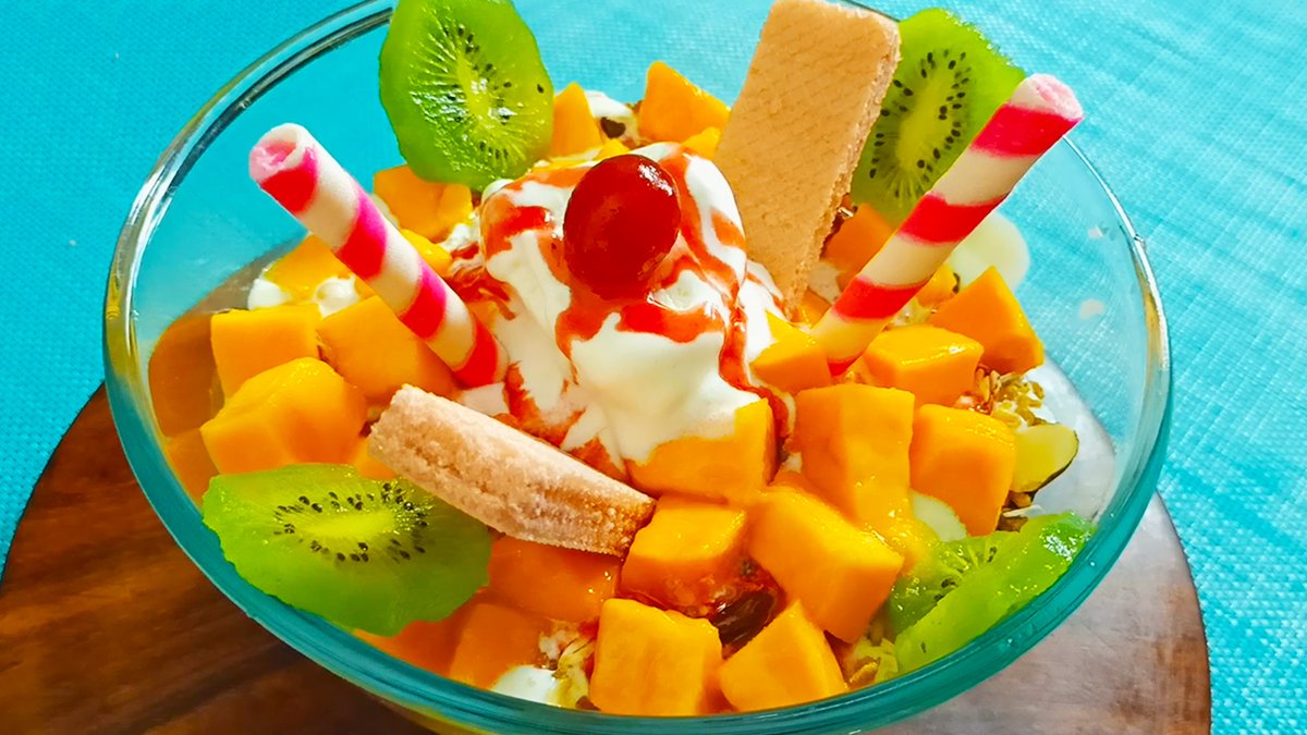 Sree_YRecipes's tweet photo. Fresh Fruit Platter with Ice Cream | Healthy Dessert Recipe | Fruit Salad https://t.co/SKOgwFGJPb
#fruitplattericecream #fruitsalad #fruits #icecream #desserts  #fridaymorning #FridayThoughts #healthy #foodies #RecipeOfTheDay #food #recipes #fruitsalad https://t.co/odaBW6wTpm