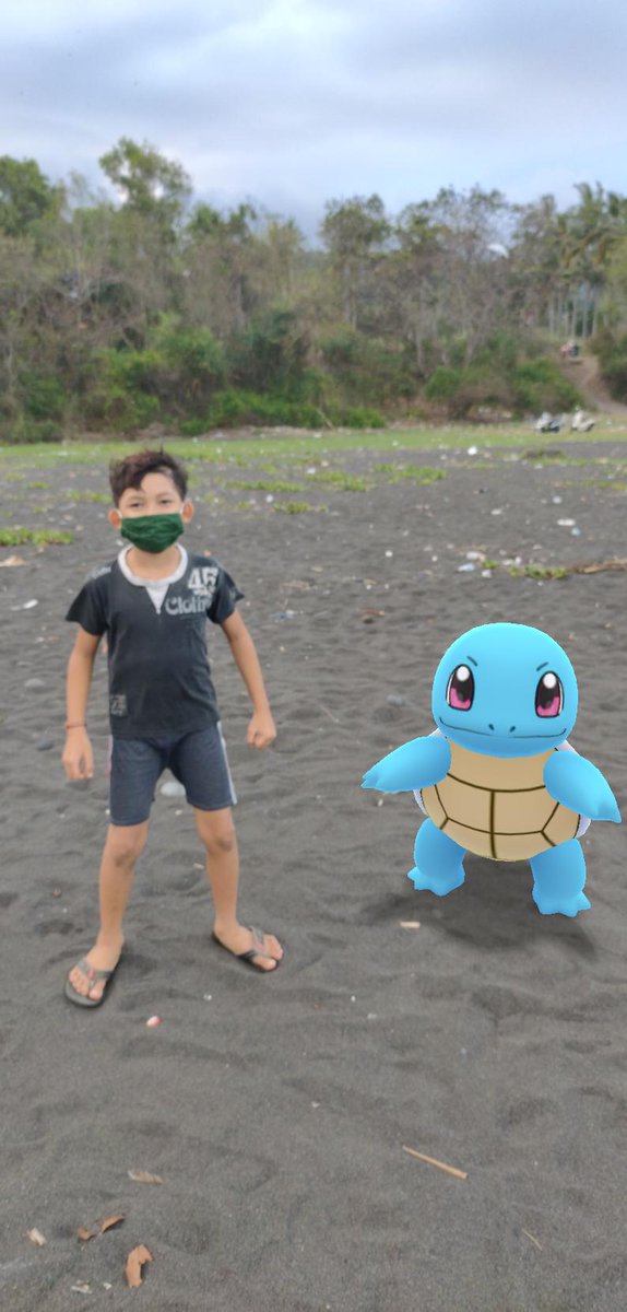 KaryaP6's tweet photo. @PokemonGoApp @Pokemon @PokemonGoIDN
My buddy with my brother 🤣 its look a like..
#PokemonGOFest2020 #PokemonGOCommunityDay #pokemongopromocode #PokemonGOraid #pokemongoind https://t.co/BTPskePlV7