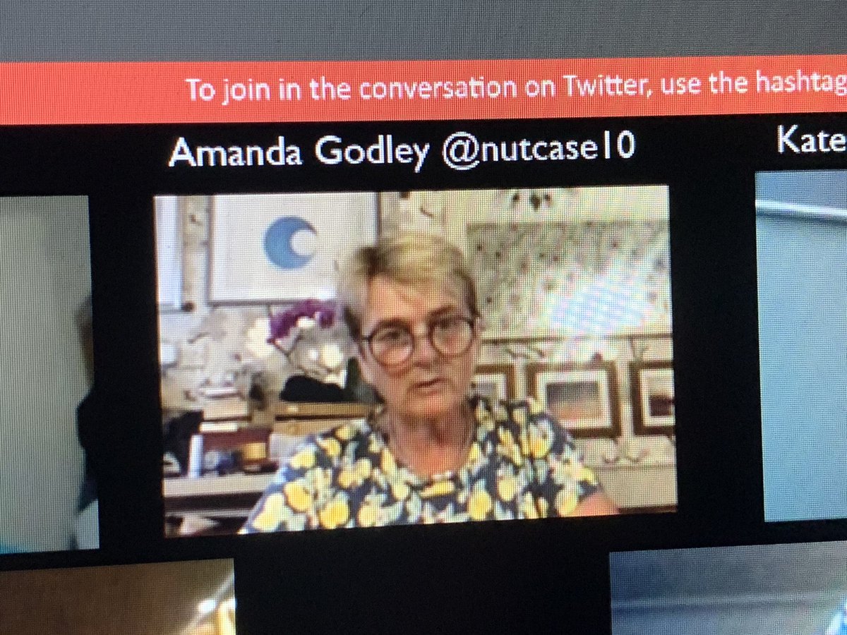. @VanessaRNMH moves on to ask  @Nutcase10 for details on her work. Listen to her describe the work she’s involved in as a service user representative  http://www.facebook.com/UniteMHNA/live   #mhTV
