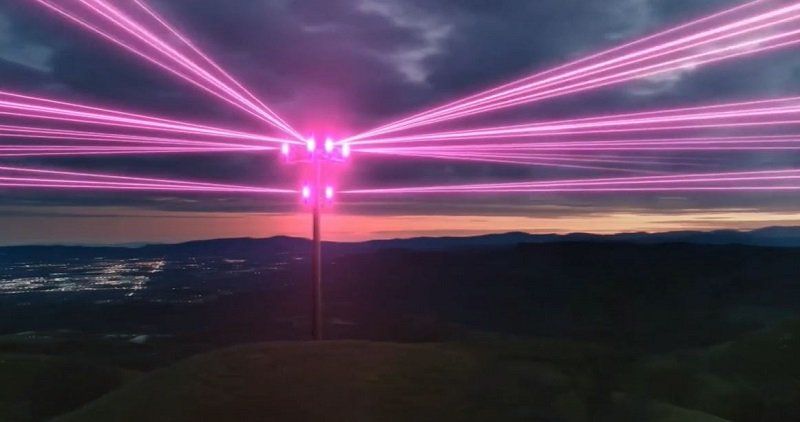 Skyboxe's tweet photo. With the COVID-19 pandemic, with many people working and studying from home, T-Mobile has realized that the home internet market is critical and that the companies that can provide fast home internet connectivity are winning.

@suemarek @fiercewireless
https://t.co/ifOuUuw8Mn https://t.co/yeuV0QKbij