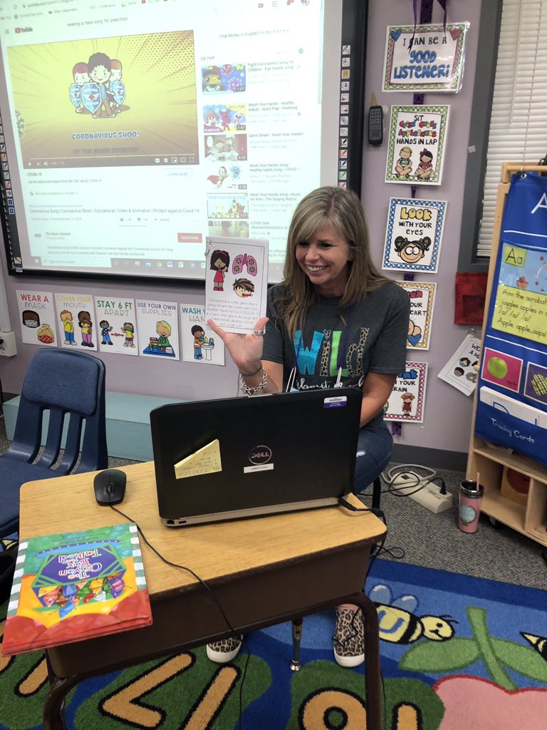 RoarkEarly's tweet image. Ms. Sharpen reading “Wearing A Mask” so all of our @RoarkEarly littles will be ready to come “masked up” and ready to learn. #RoarinRoarkKats #Together #ComputerSchool