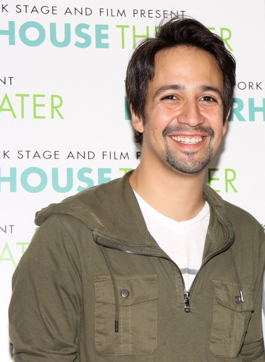  @Lin_Manuel hair but as you scroll down it gets longer and longer - a thread @VAMNit